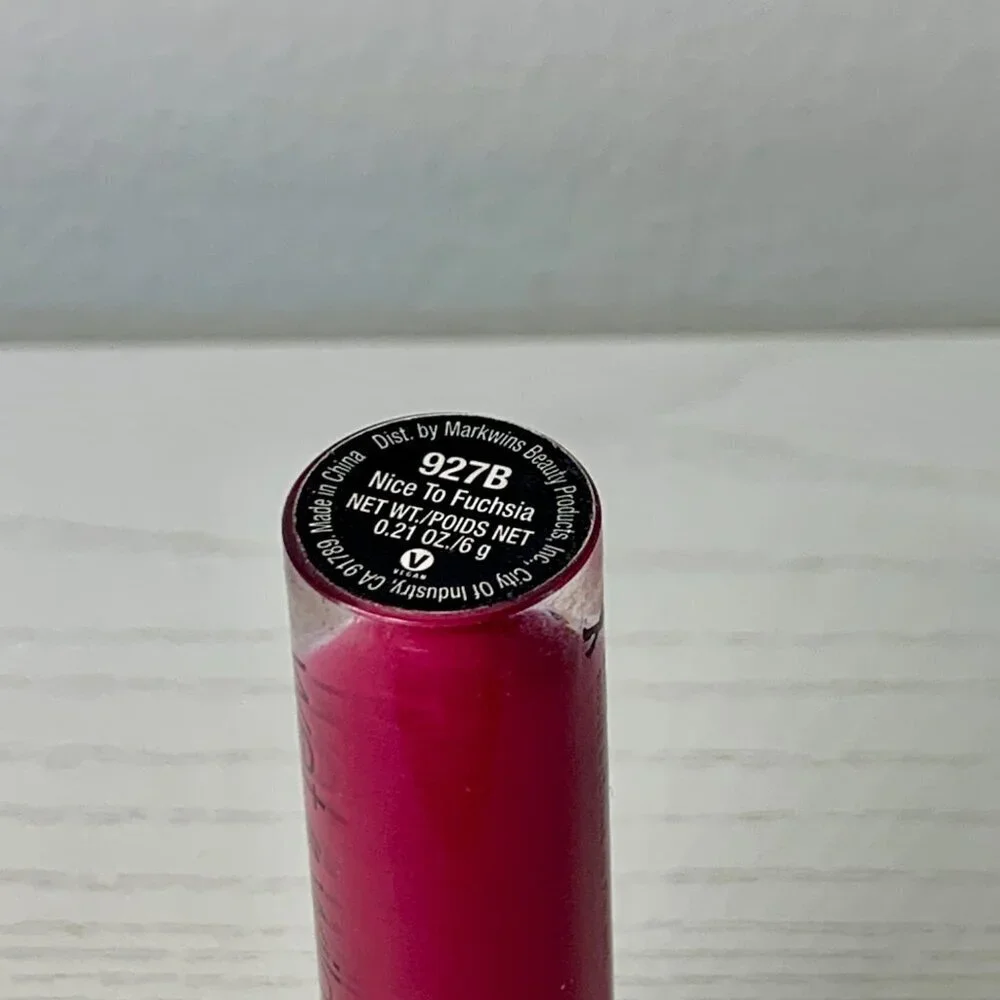 927B NICE TO FUCHSIA  MegaLast Liquid Catsuit Matte Lipstick wet n wild *opened
